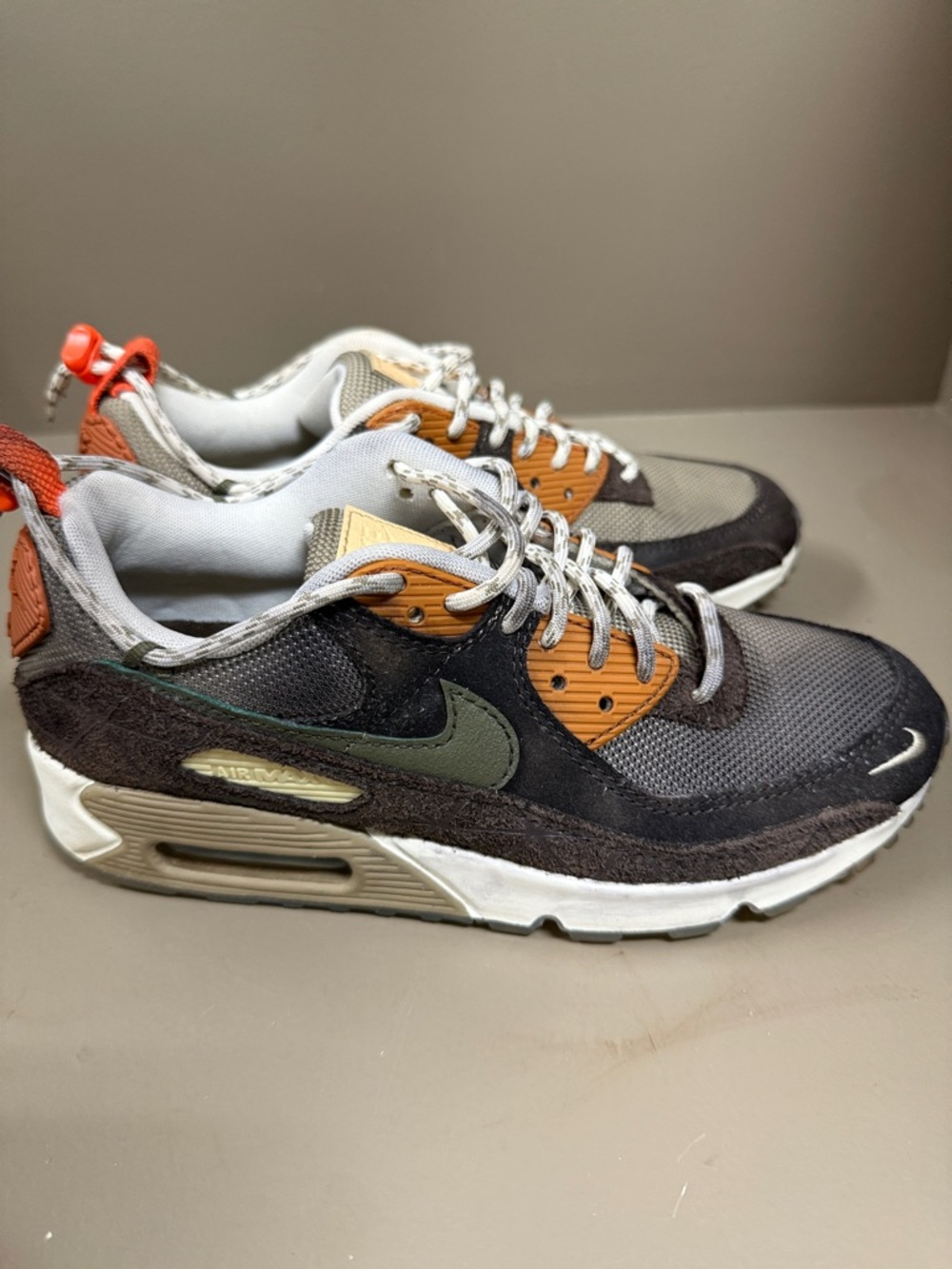 Nike Air Max 90 SE Lace Toggle Khaki Olive Sz 7.5 — FLAW - Picture 3 of 8